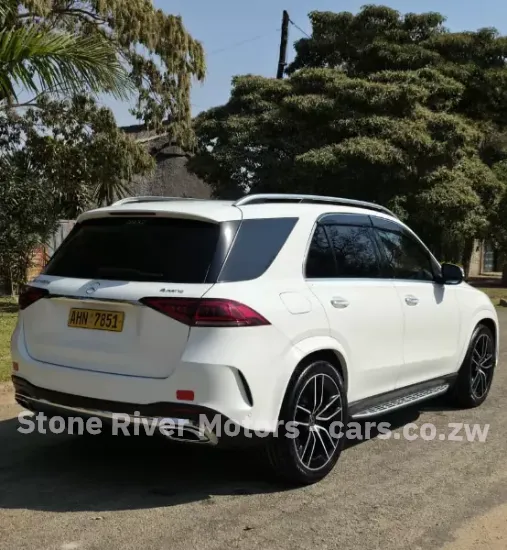 Picture of Mercedes Benz GL-Class 2021