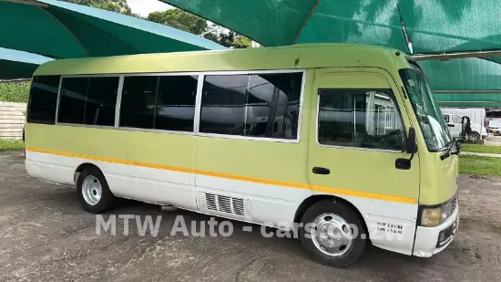 Picture of Toyota Coaster 2005