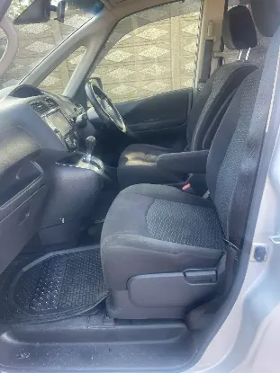 Picture of Mini bus 7/8 Seater