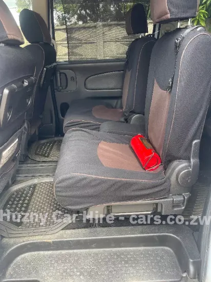 Picture of Mini Van - 7 / 8 Seater’
