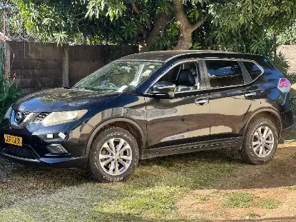 Picture of 7 Seater Nissan Xtrail New Shape