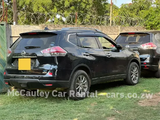 Picture of 7 Seater Nissan Xtrail