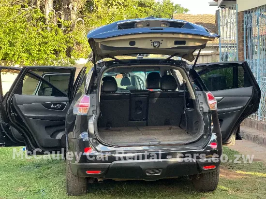 Picture of 7 Seater Nissan Xtrail