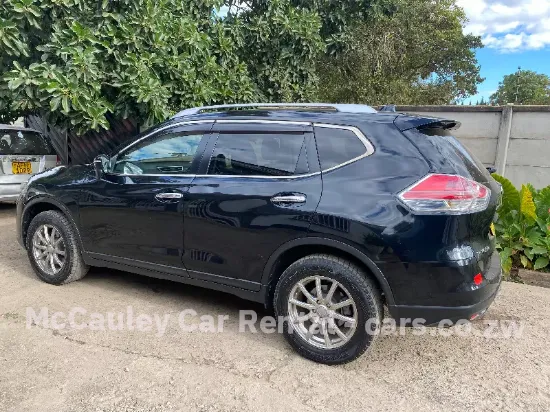 Picture of 7 Seater Nissan Xtrail