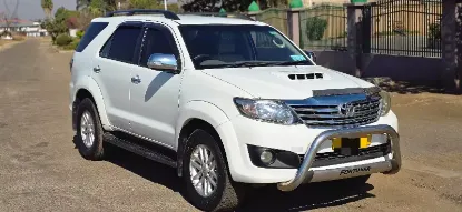Picture of Toyota Fortuner D4D