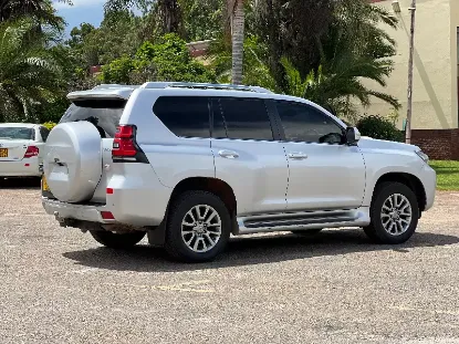Picture of Toyota Prado for Hire