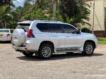 Picture of Toyota Prado for Hire