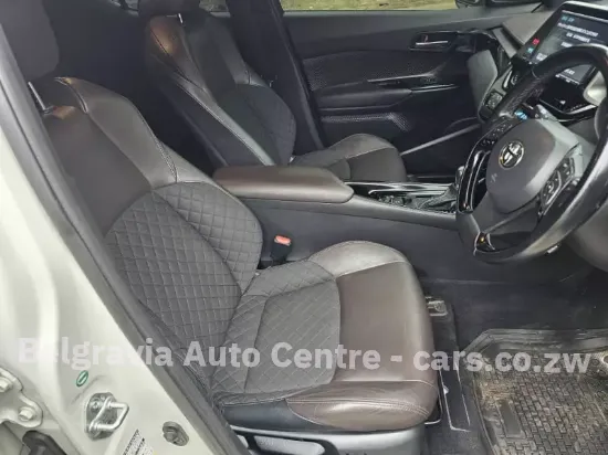 Picture of Toyota C-HR 2018