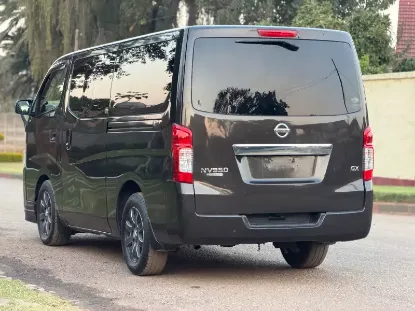 Picture of Nissan NV350 2016
