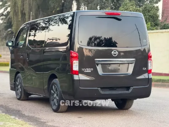 Picture of Nissan NV350 2016