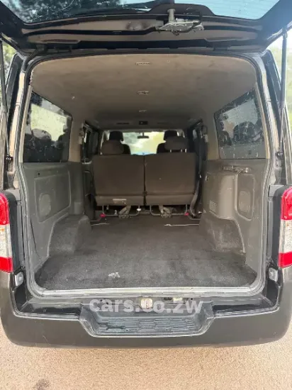 Picture of Nissan NV350 2016