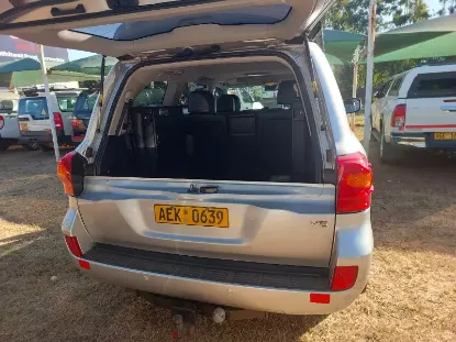 Picture of Toyota Land Cruiser 2013
