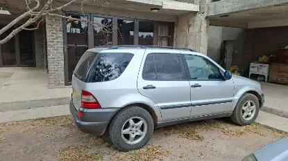 Picture of Mercedes Benz ML-Class 1993