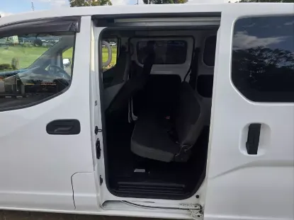 Picture of Nissan NV200 2017
