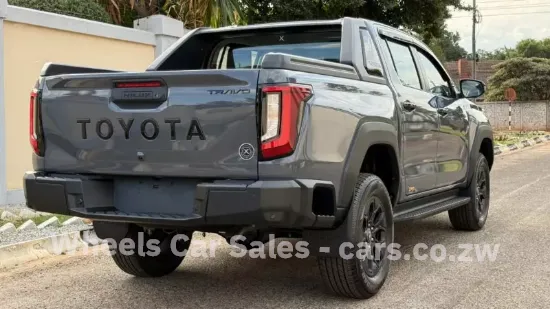 Picture of Toyota Hilux 2026