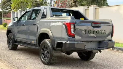 Picture of Toyota Hilux 2026