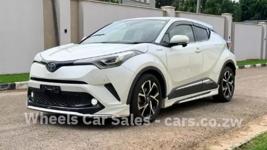 Picture of Toyota C-HR 2017