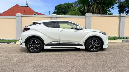 Picture of Toyota C-HR 2017