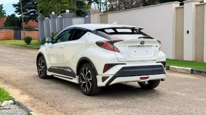 Picture of Toyota C-HR 2017