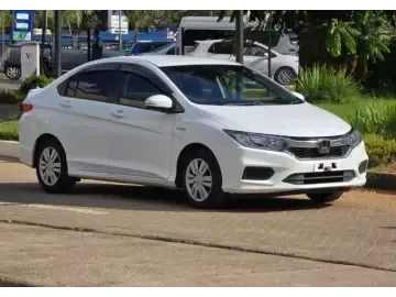 Picture of Honda Grace 2018