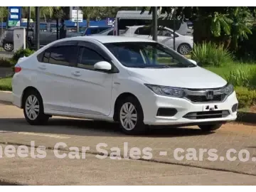 Picture of Honda Grace 2018