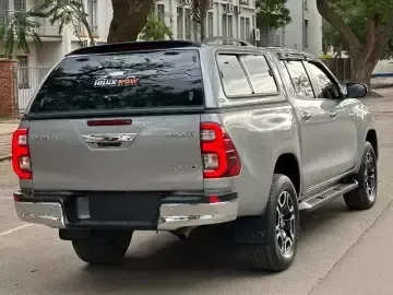 Picture of Toyota Hilux 2022