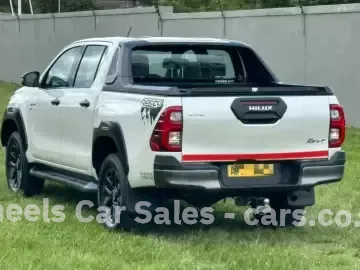 Picture of Toyota Hilux 2022