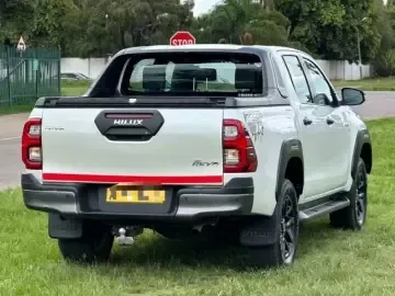 Picture of Toyota Hilux 2022