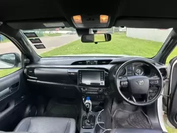 Picture of Toyota Hilux 2022