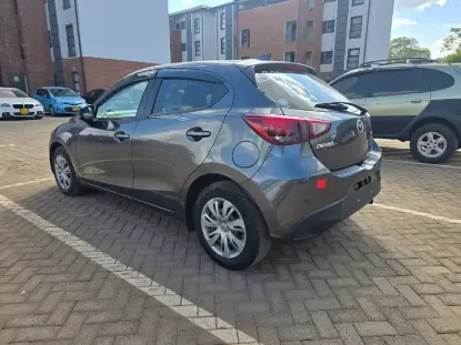 Picture of Mazda Demio 2017
