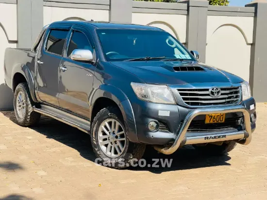 Picture of Toyota Hilux 2014