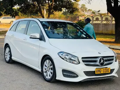 Picture of Mercedes Benz B class B180 2017