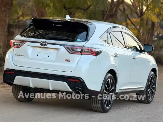 Picture of Toyota Harrier 2016