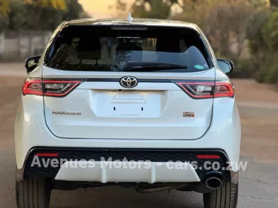 Picture of Toyota Harrier 2016
