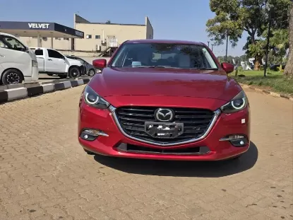 Picture of Mazda Axela 2017