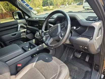 Picture of Land Rover Defender 2022