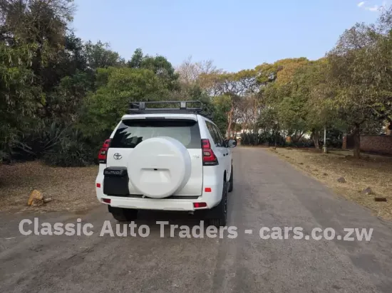 Picture of Toyota Land Cruiser 2023