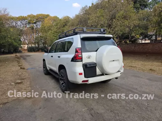 Picture of Toyota Land Cruiser 2023