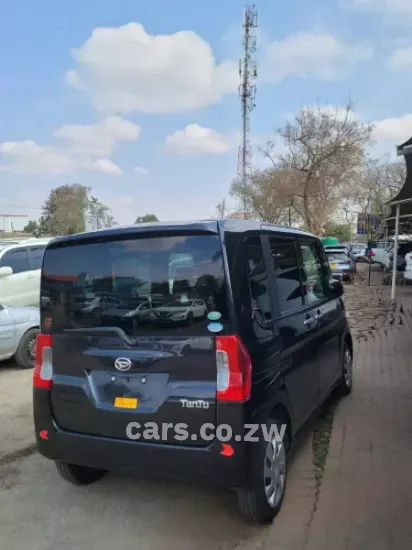 Picture of Daihatsu 2017