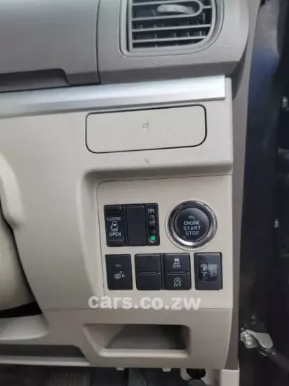Picture of Daihatsu 2017