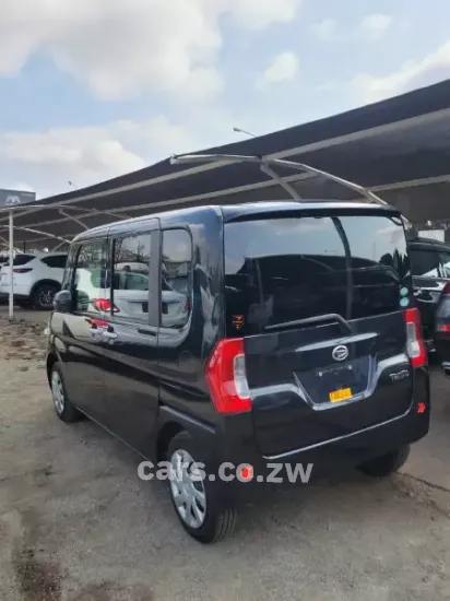 Picture of Daihatsu 2017