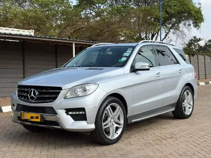Picture of Mercedes Benz ML-Class 2013