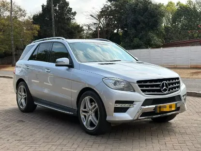 Picture of Mercedes Benz ML-Class 2013