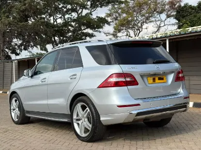 Picture of Mercedes Benz ML-Class 2013