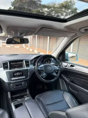 Picture of Mercedes Benz ML-Class 2013