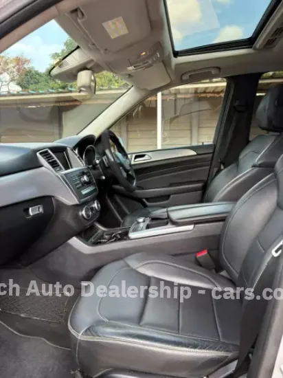 Picture of Mercedes Benz ML-Class 2013