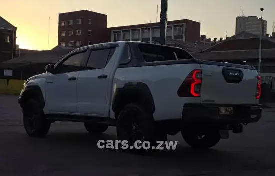 Picture of Toyota Hilux 2021