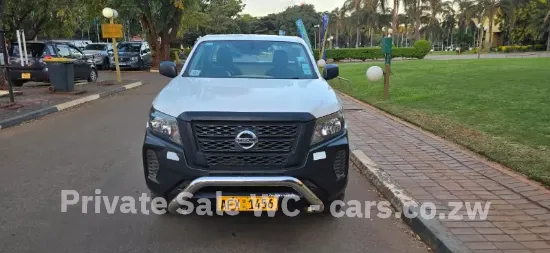 Picture of Nissan Navara 2022
