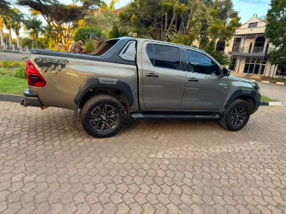Picture of Toyota Hilux 2022