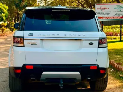 Picture of Range rover Sport 2016